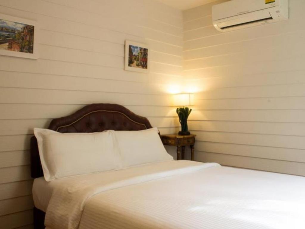 Ban Thungdang Housetel Bangkok Otel Dış mekan fotoğraf